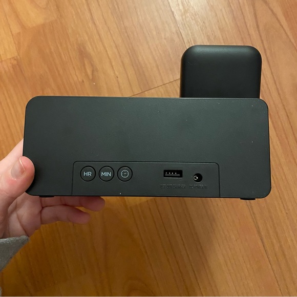 Alarm Clock with Phone Charger - Picture 4 of 7